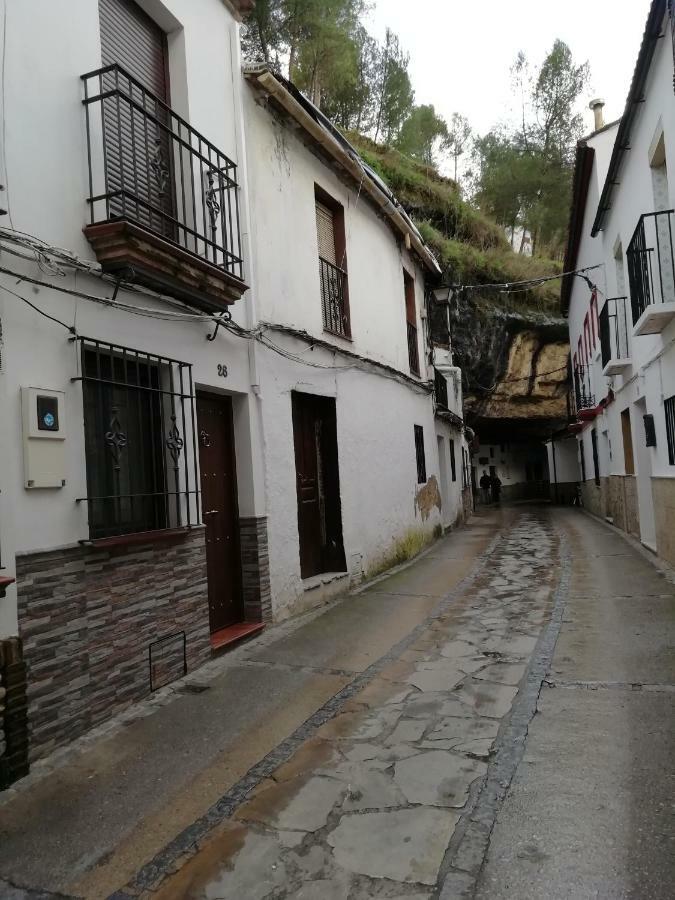 Setenil De Las Bodegas Casa Cueva De La Sombraヴィラ エクステリア 写真